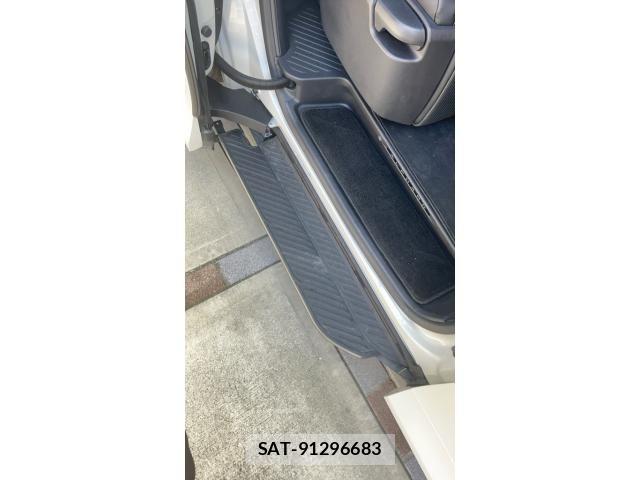 Toyota ALPHARD 2023-10 8625610-27