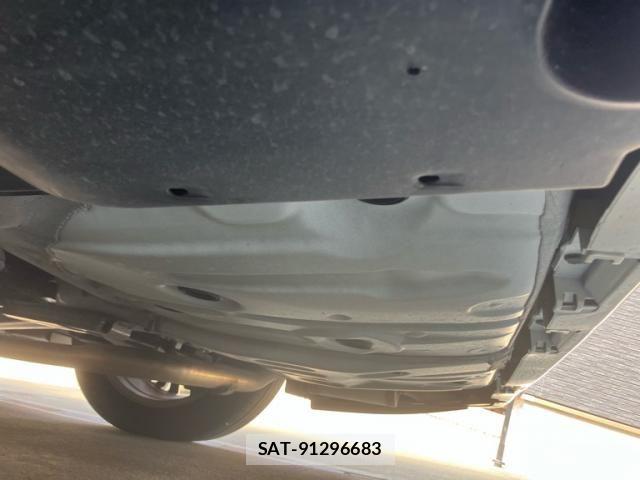 Toyota ALPHARD 2023-10 8625610-4