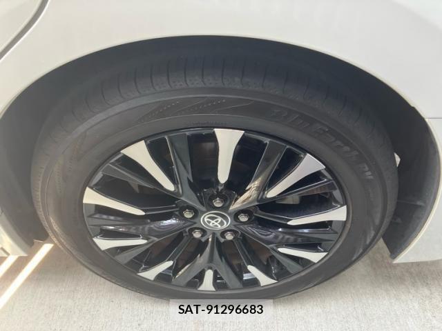 Toyota ALPHARD 2023-10 8625610-5