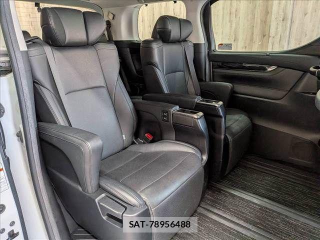 Toyota ALPHARD 2019-08 8625637-7