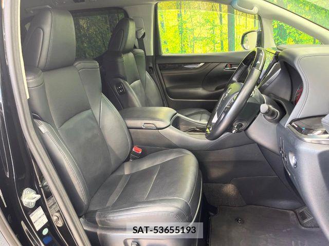 Toyota ALPHARD 2018-11 8625628-11