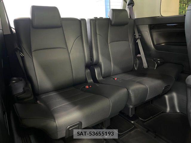 Toyota ALPHARD 2018-11 8625628-13