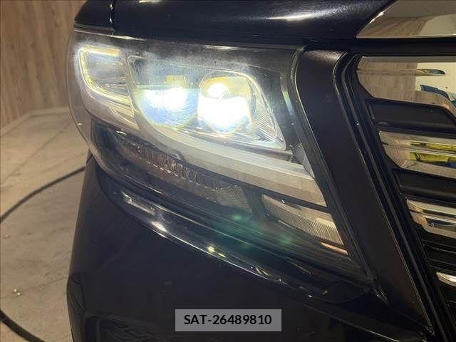 Toyota ALPHARD 2017-10 8625654-12