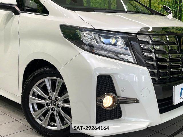 Toyota ALPHARD 2017-02 8625645-12