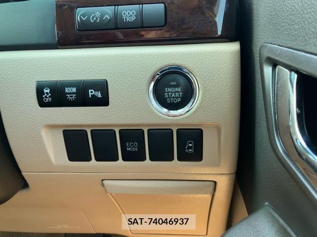 Toyota ALPHARD 2013-02 8625659-15