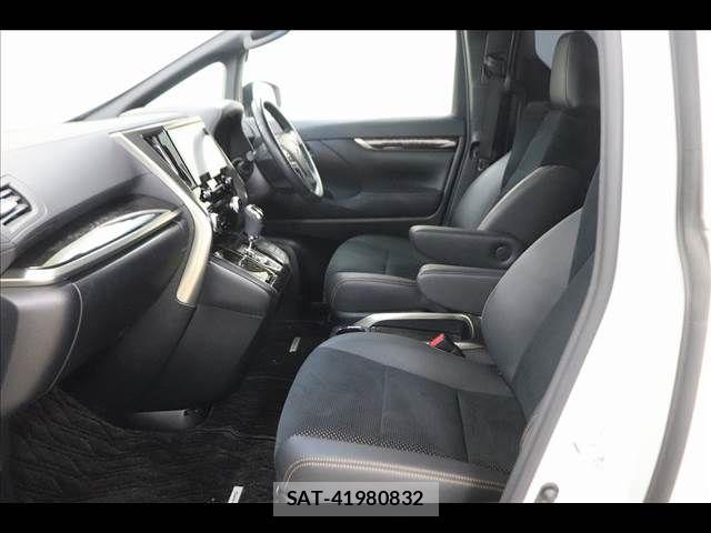 Toyota ALPHARD 2021-06 8625639-10