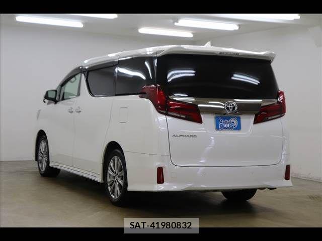 Toyota ALPHARD 2021-06 8625639-19