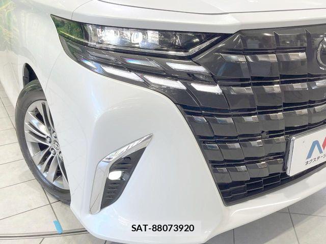 Toyota ALPHARD 2023-11 8625612-11