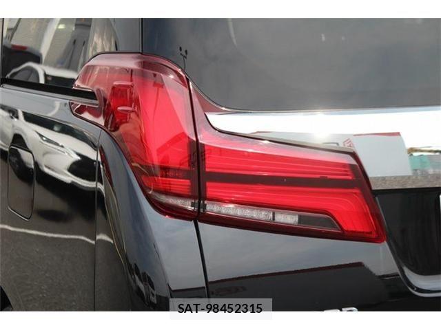 Toyota ALPHARD 2020-03 8625625-13