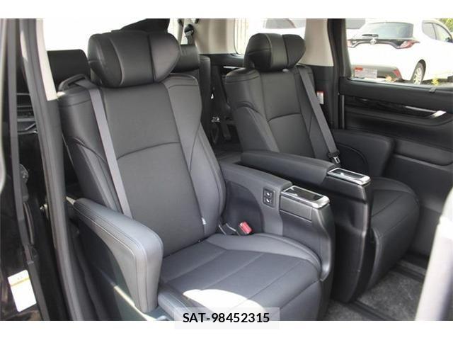 Toyota ALPHARD 2020-03 8625625-19
