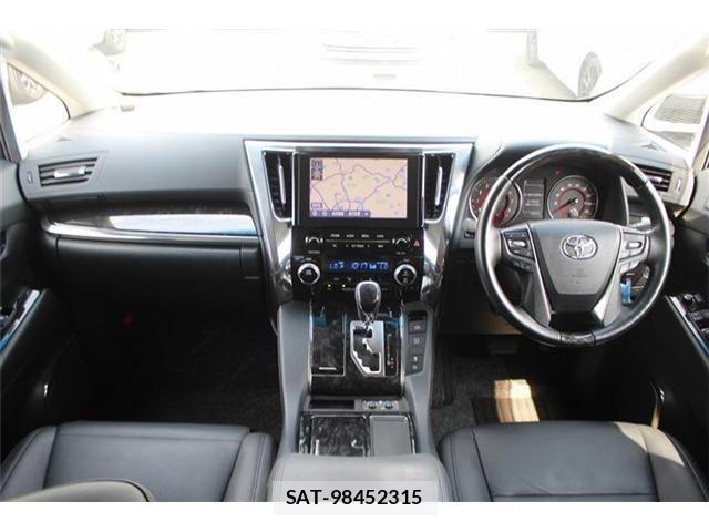 Toyota ALPHARD 2020-03 8625625-21