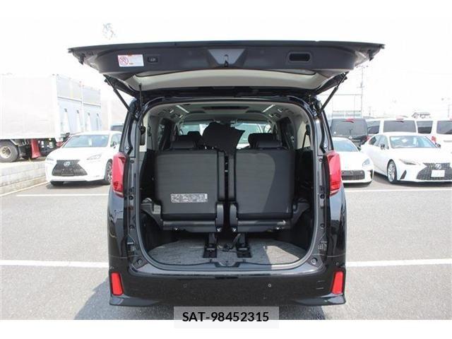 Toyota ALPHARD 2020-03 8625625-28