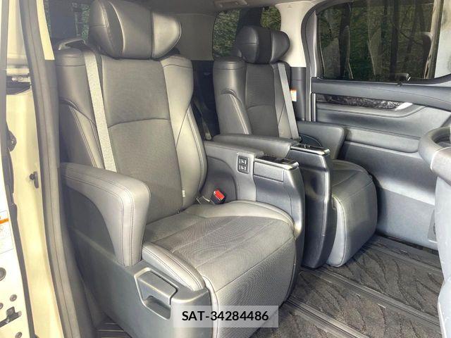 Toyota ALPHARD 2021-05 8625618-8