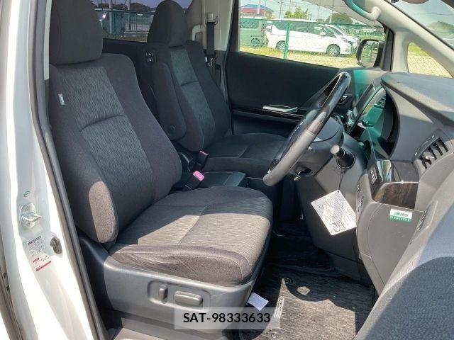 Toyota ALPHARD 2014-07 8625656-9