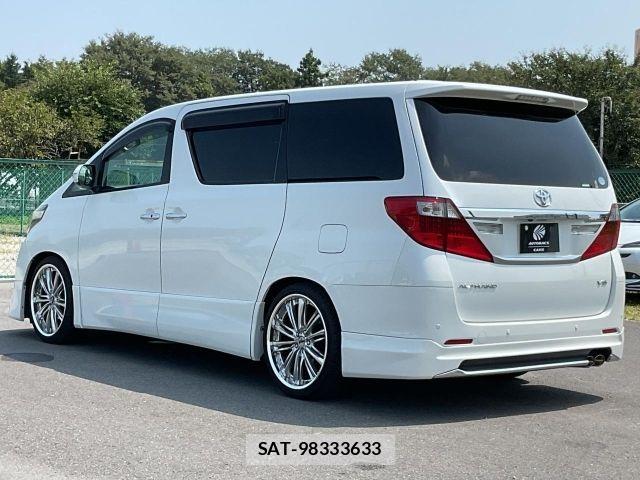 Toyota ALPHARD 2014-07 8625656-17