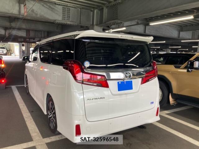 Toyota ALPHARD 2023-01 8625620-12