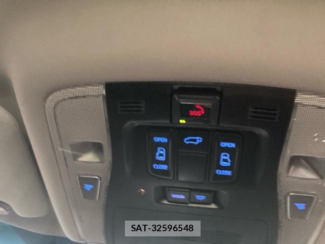 Toyota ALPHARD 2023-01 8625620-21