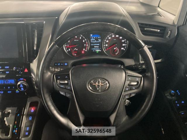 Toyota ALPHARD 2023-01 8625620-22