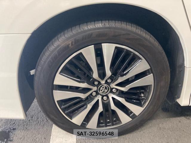 Toyota ALPHARD 2023-01 8625620-5