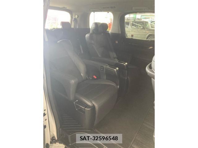 Toyota ALPHARD 2023-01 8625620-7