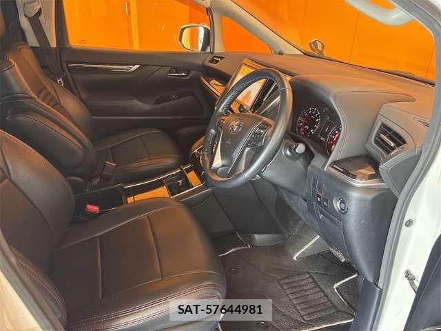 Toyota ALPHARD 2018-09 8625646-14