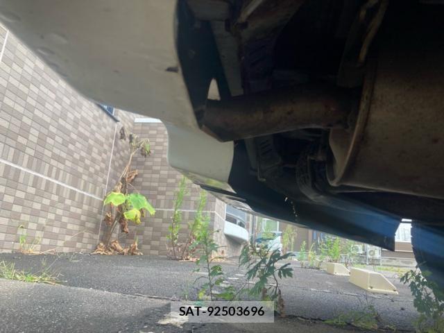Toyota ALPHARD 2003-04 8625670-12