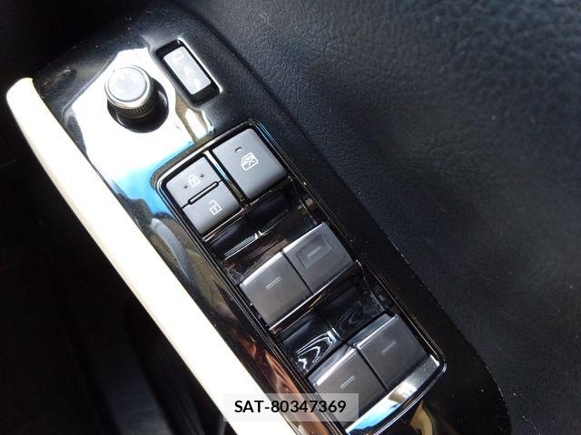 Toyota ALPHARD 2022-09 8625635-14
