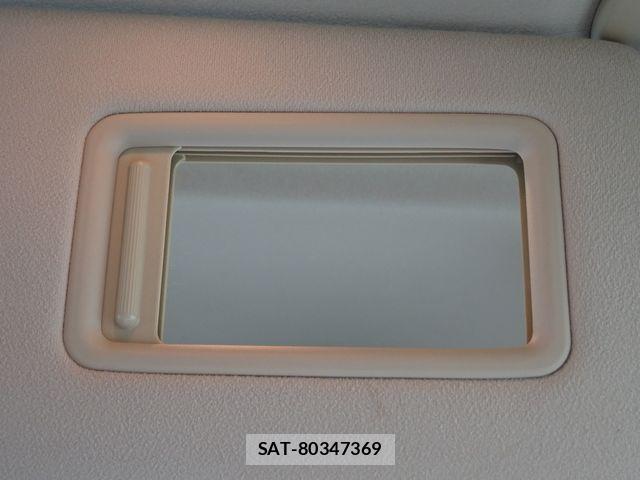 Toyota ALPHARD 2022-09 8625635-27