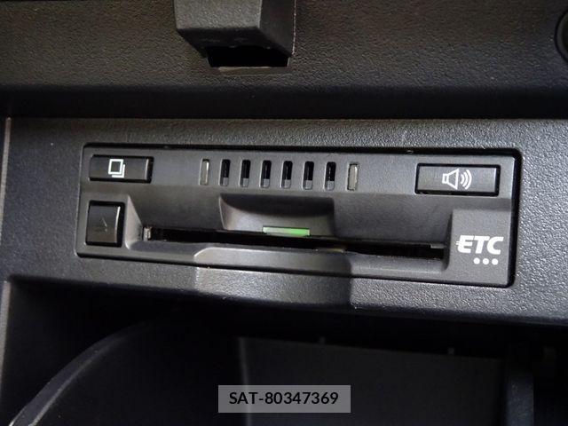 Toyota ALPHARD 2022-09 8625635-8