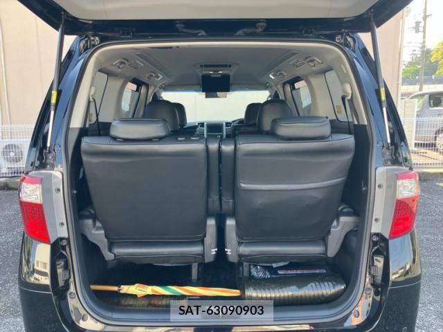 Toyota ALPHARD 2013-03 8625661-4