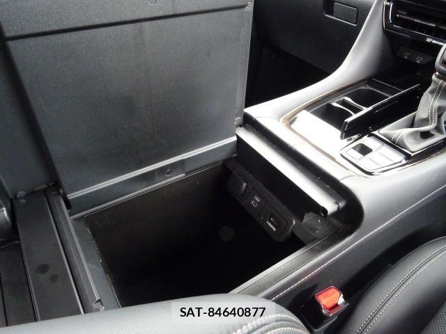 Toyota ALPHARD 2024-08 8625606-27