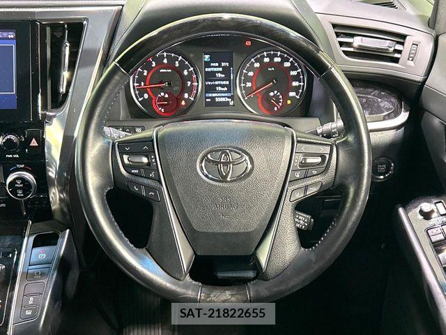 Toyota ALPHARD 2021-04 8625636-11