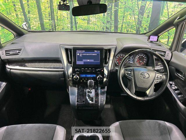 Toyota ALPHARD 2021-04 8625636-1
