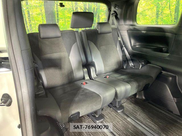 Toyota ALPHARD 2021-08 8625616-9