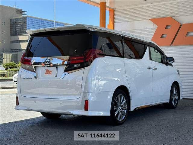Toyota ALPHARD 2016-08 8625650-12
