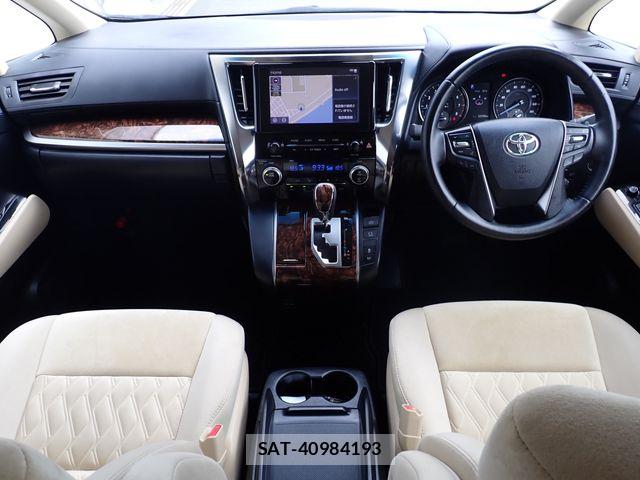 Toyota ALPHARD 2022-09 8625632-1