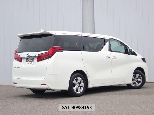 Toyota ALPHARD 2022-09 8625632-2