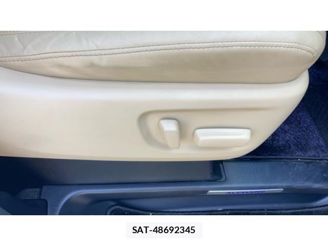 Toyota ALPHARD 2016-12 8665760-12