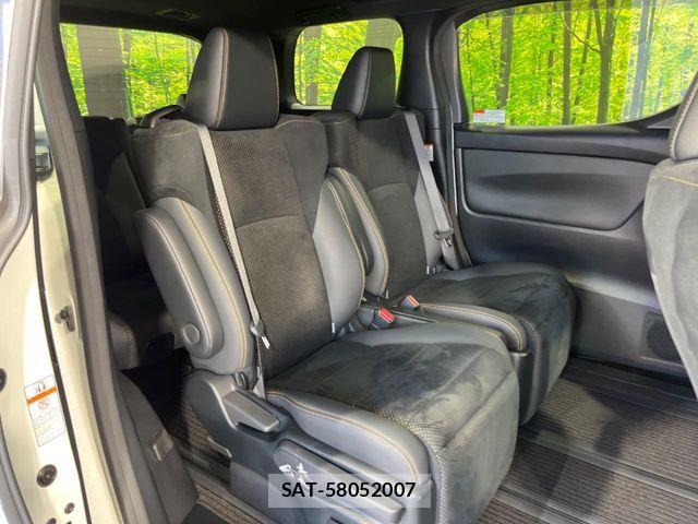 Toyota ALPHARD 2021-03 8657800-8