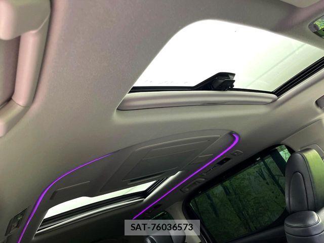 Toyota ALPHARD 2019-11 8657796-2