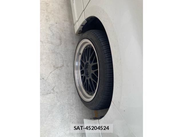 Toyota ALPHARD 2017-02 8657821-3