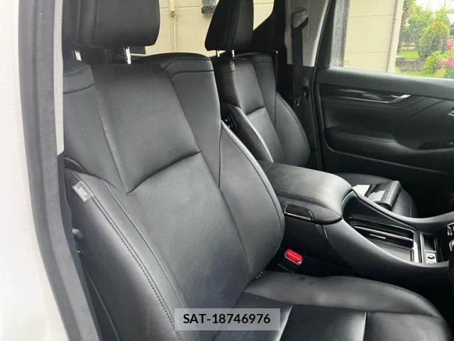Toyota ALPHARD 2020-03 8657798-19