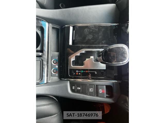Toyota ALPHARD 2020-03 8657798-24