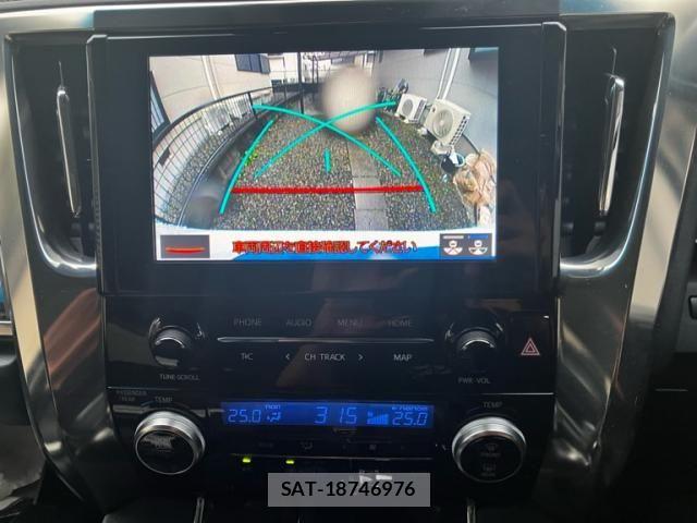 Toyota ALPHARD 2020-03 8657798-25