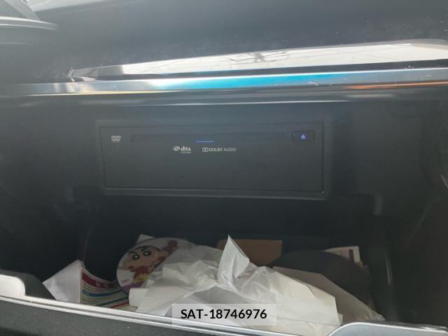Toyota ALPHARD 2020-03 8657798-28