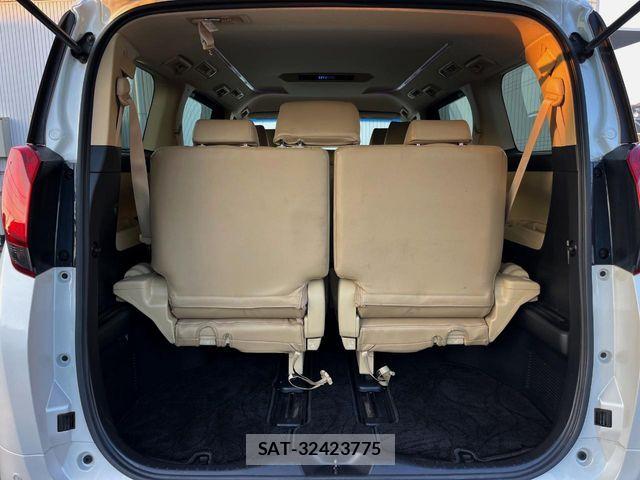Toyota ALPHARD 2016-06 8665762-10