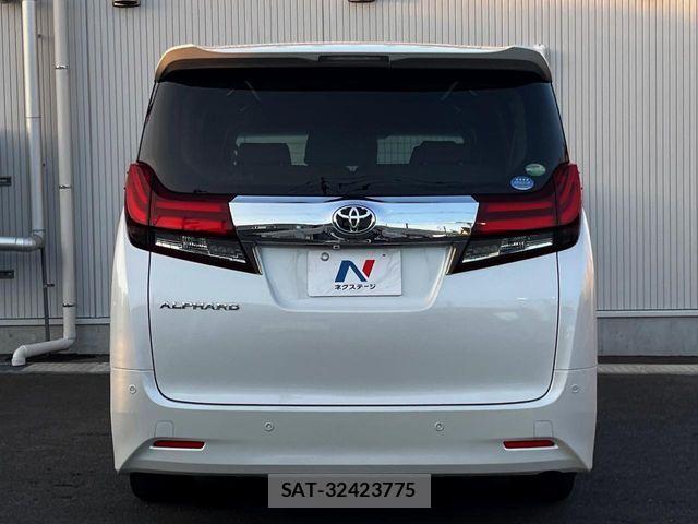 Toyota ALPHARD 2016-06 8665762-15