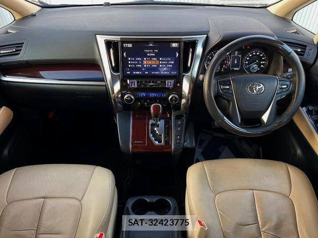 Toyota ALPHARD 2016-06 8665762-1