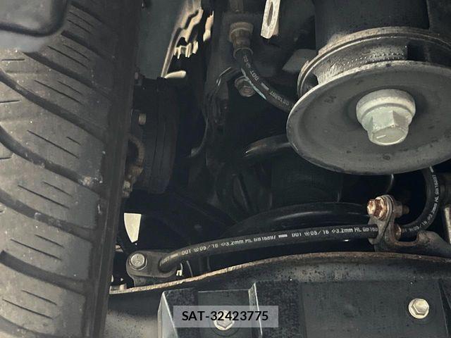 Toyota ALPHARD 2016-06 8665762-19