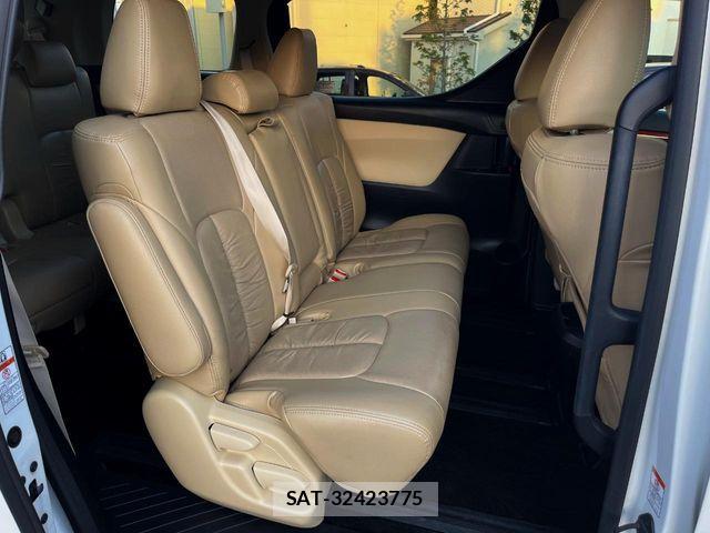 Toyota ALPHARD 2016-06 8665762-8